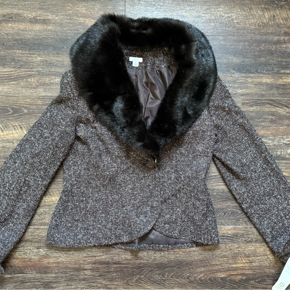 NWT APT 9 Tweed Brown Blazer with Fur 10